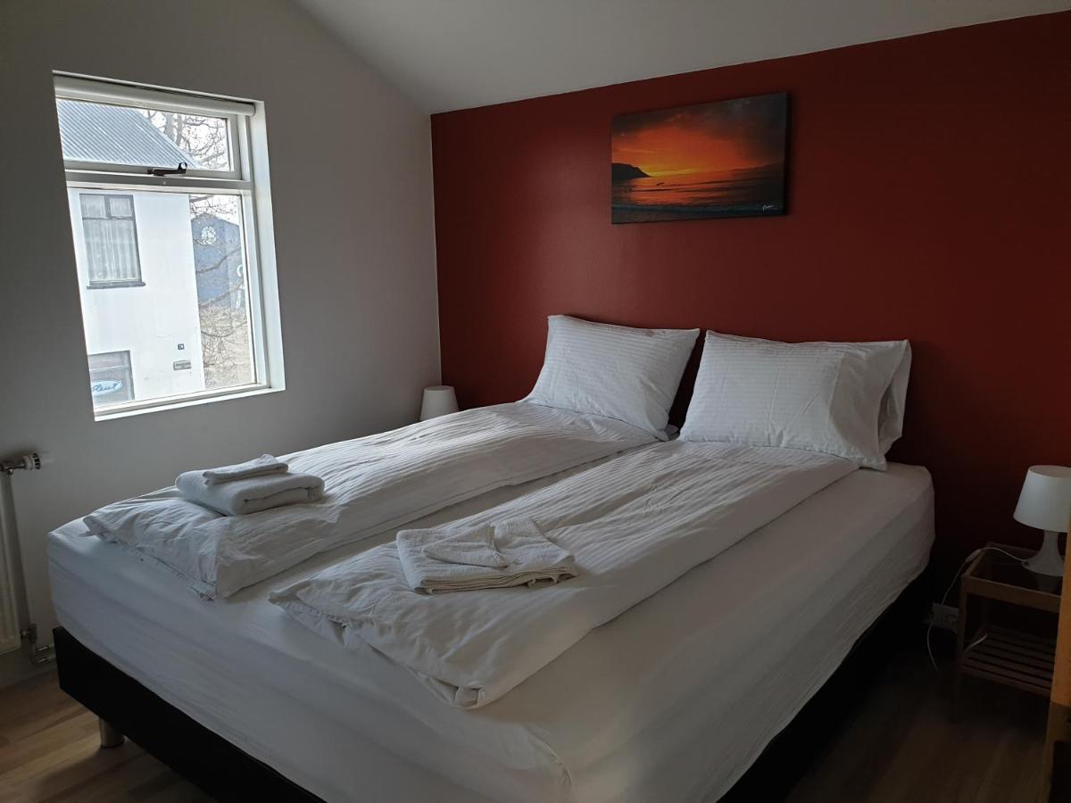 Grand-Inn Bar And Bed Saudarkrokur Eksteriør bilde