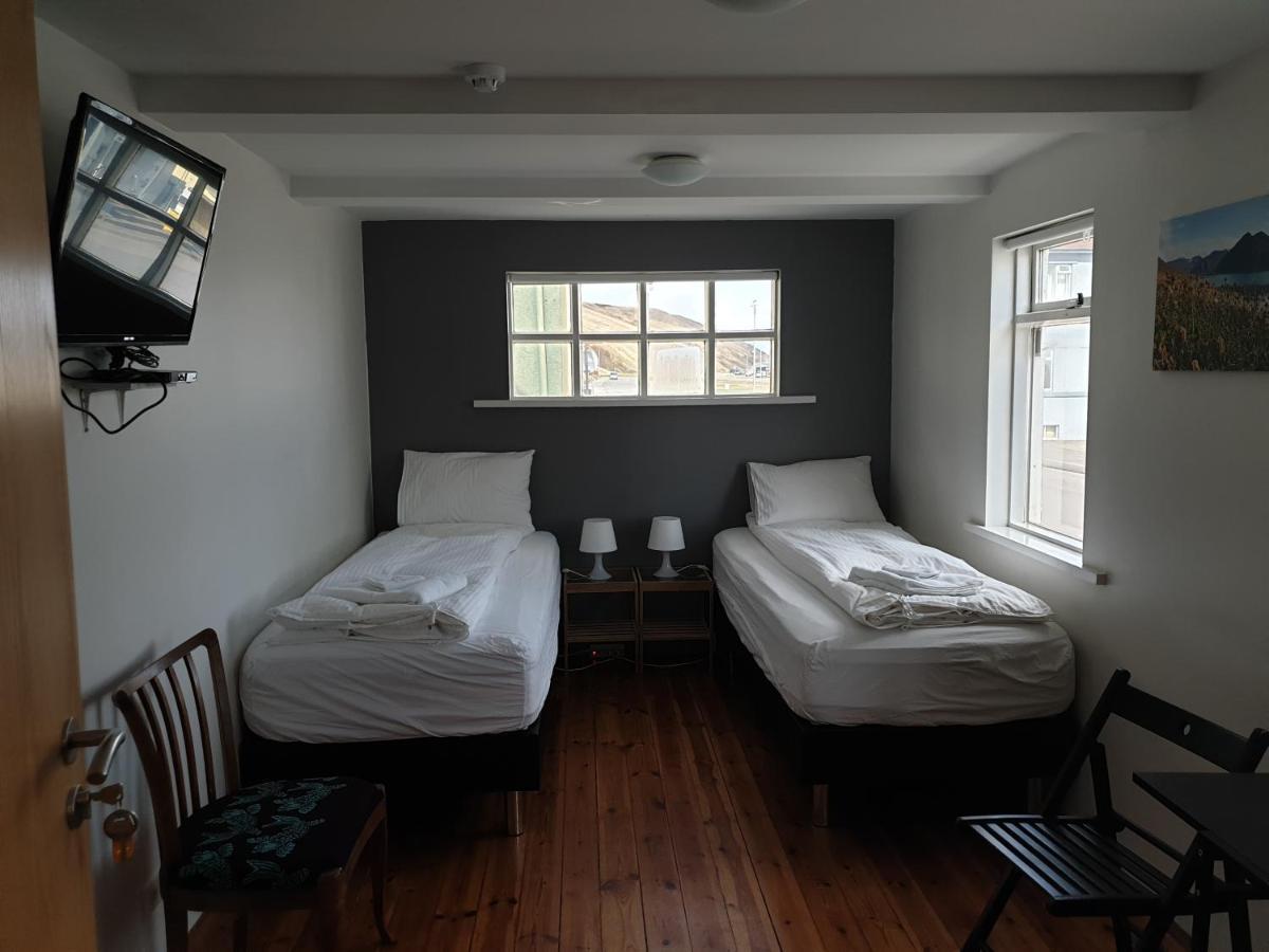 Grand-Inn Bar And Bed Saudarkrokur Eksteriør bilde